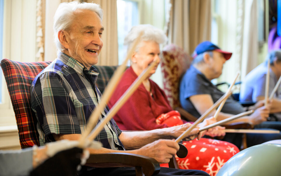 The Benefits of Community Living for Seniors in Assisted Living