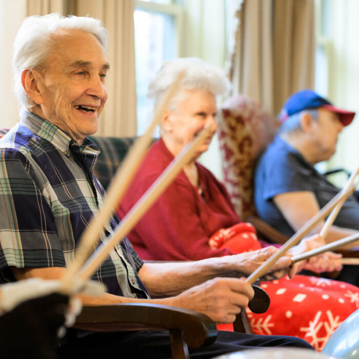 The Benefits of Community Living for Seniors in Assisted Living