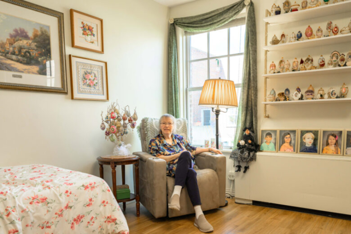 Resident in Senior Living Apartment in North Riverside