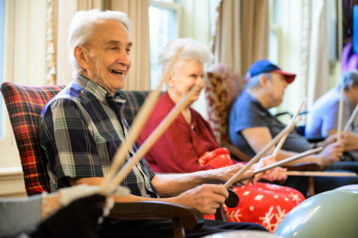 Resident Engagement at Caledonia Senior Living